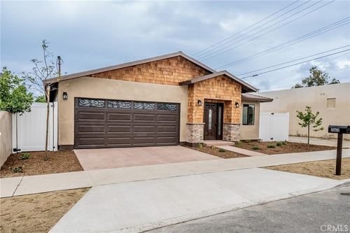263 S 7th St, Colton, CA, 92324-3440 | Card Image