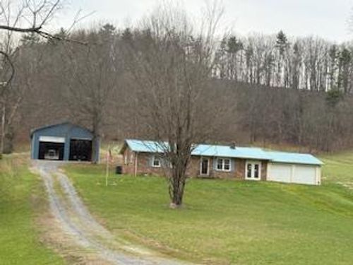 17412 Morrison Rd, Meadowview, VA, 24361-2404 | Card Image
