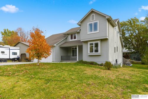 4702 Lakewood Dr, Blair, NE, 68008-6240 | Card Image
