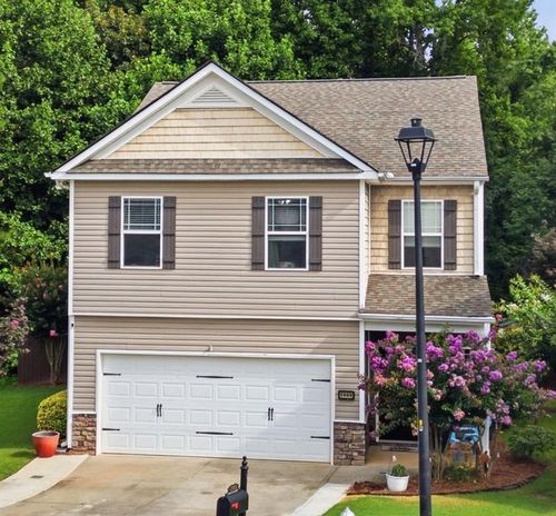 5068 Mcever View Dr, Sugar Hill, GA, 30518-9109 | Card Image