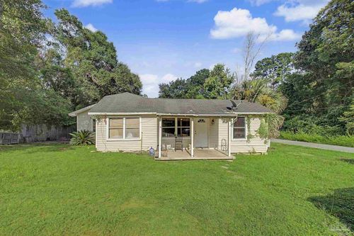 197 Hudson St, Crestview, FL, 32536-5116 | Card Image