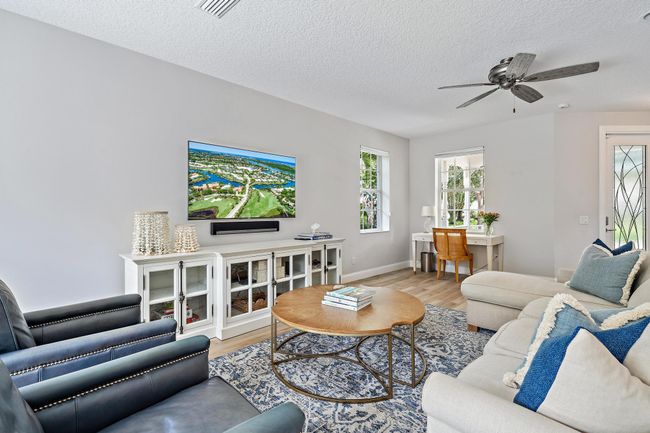 138 Poinciana Dr, House other with 3 bedrooms, 3 bathrooms and null parking in Jupiter FL | Image 8