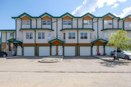 204-123 Arabian Dr, Fort Mcmurray, AB, T9H5N9 | Card Image