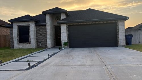 543 Kiki St, Edinburg, TX, 78542-8116 | Card Image