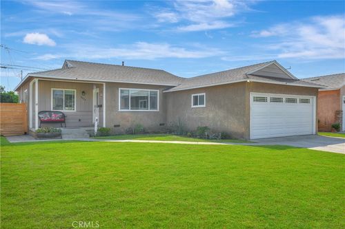4624 Pixie Ave, Lakewood, CA, 90712-3620 | Card Image