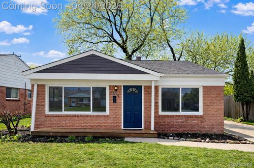 30731 Steinhauer St, Westland, MI, 48186-5020 | Card Image