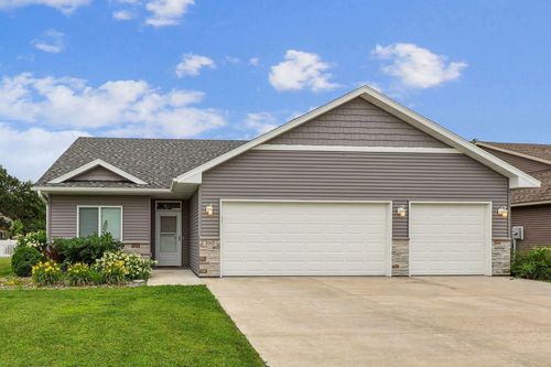 310 29th Ave Se, Saint Cloud, MN, 56304-5001 | Card Image