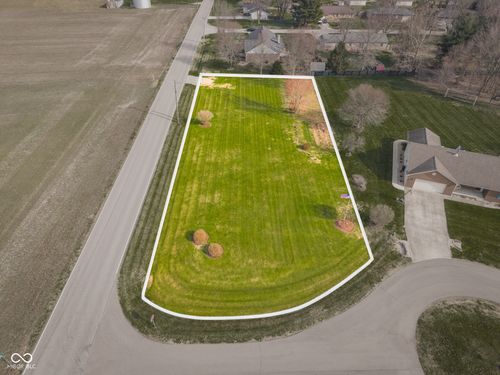 7000 S Artesian Ct, Columbus, IN, 47201 | Card Image