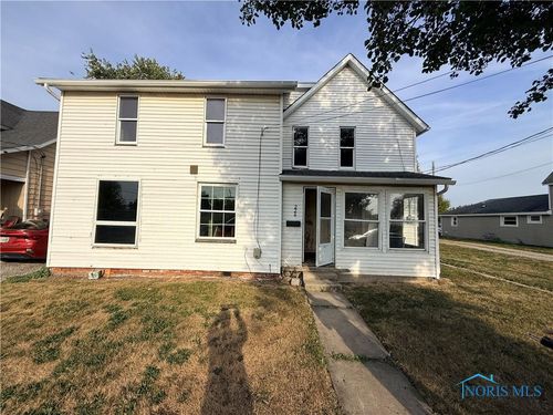 224 S Keyser Ave, Deshler, OH, 43516-1402 | Card Image
