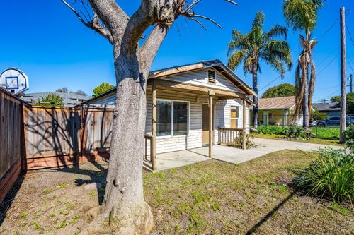 1210 Capitol St, Vallejo, CA, 94590-6348 | Card Image