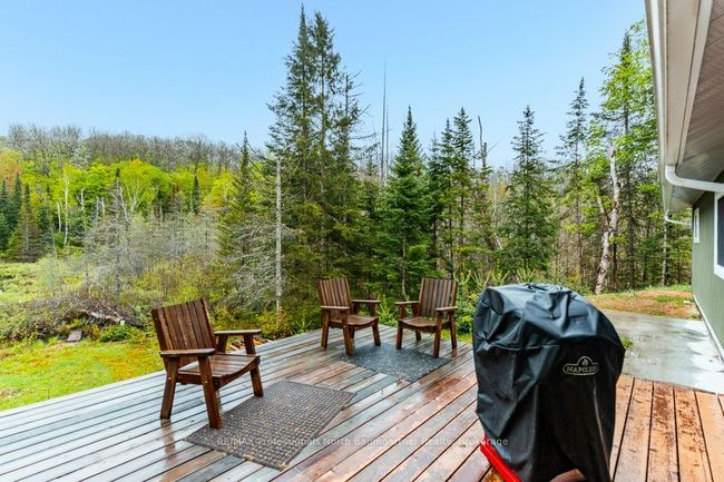 1080 Queens Line Rd, House other with 3 bedrooms, 1 bathrooms and 6 parking in Minden Hills ON | Image 34
