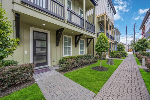 610 Delmar St, Houston, TX, 77023-1309 | Card Image