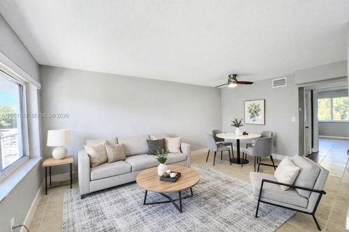 apt-9-335 Sw 20th St, Fort Lauderdale, FL, 33315-2132 | Card Image