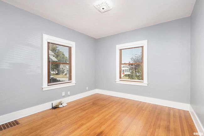 501 E 29 Th Pl, House other with 2 bedrooms, 1 bathrooms and null parking in Davenport IA | Image 15