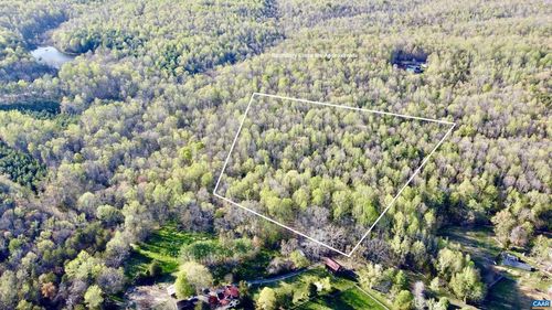 8-4320 Ironwood Trl, Columbia, VA, 23038-2348 | Card Image