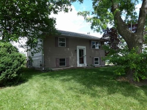 48 Poplar Dr, Tuscola, IL, 61953-2025 | Card Image