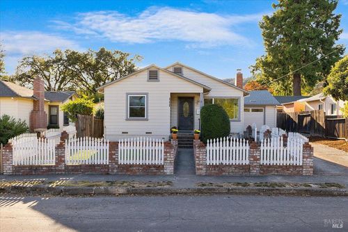445 N Jeffeson Street, Cloverdale, CA, 95425 | Card Image