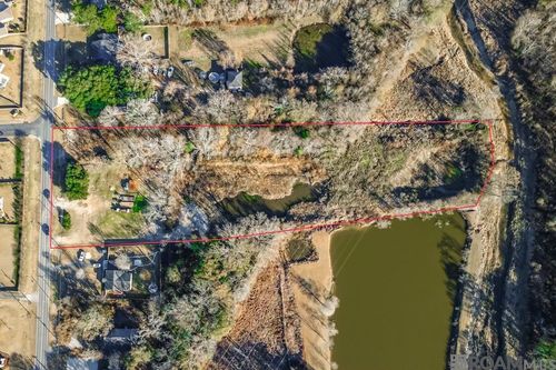 16430 Tiger Bend Rd, Baton Rouge, LA, 70817-4827 | Card Image