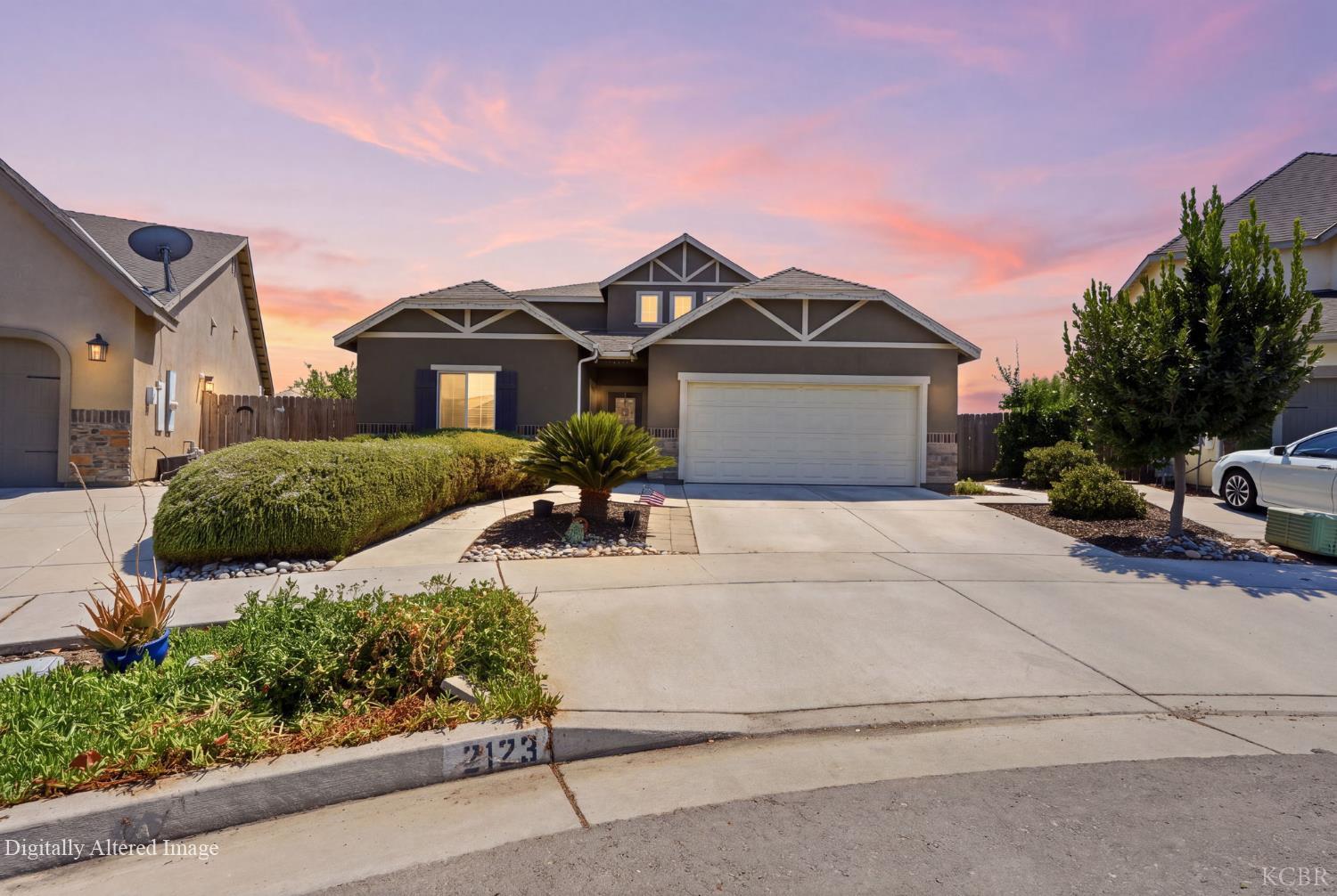 Residential in Hanford