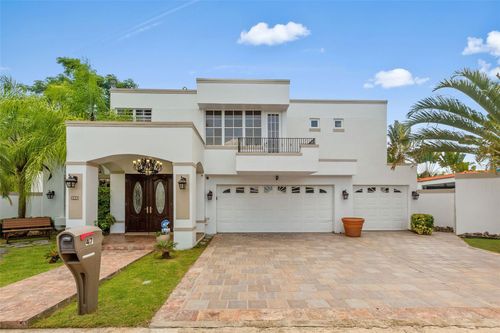 Palma Real Palma De Coco, GUAYNABO, PR, 00966 | Card Image