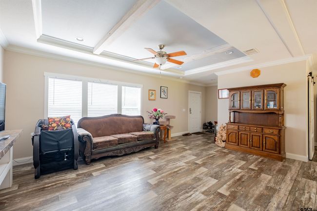 18877 County Road 15, House other with 3 bedrooms, 2 bathrooms and null parking in Tyler TX | Image 5