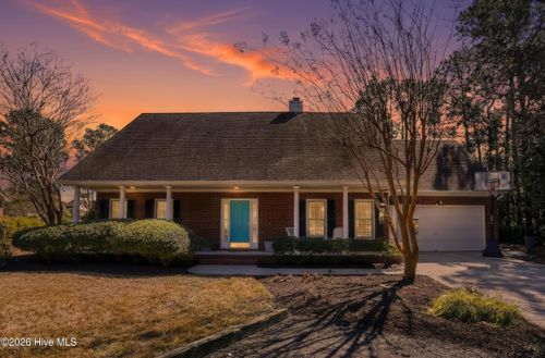 200 Greenwich Ln, Wilmington, NC, 28409-8121 | Card Image
