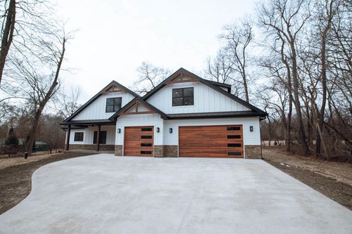 N1075 Glenn Oaks Road, Sumner, WI, 53534 | Card Image