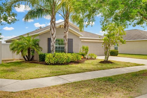 2202 4th St Sw, RUSKIN, FL, 33570-5602 | Card Image