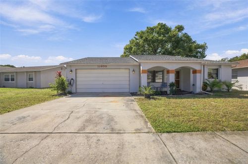 11409 Possum Trl, PORT RICHEY, FL, 34668-2043 | Card Image