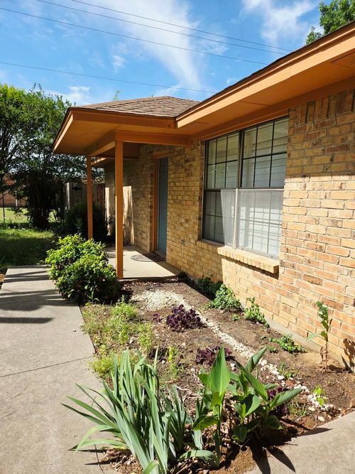 722 S Church Street, Pilot Point, TX, 76258 | Card Image