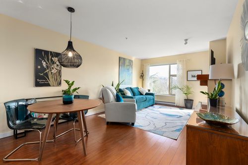404-625 Park Cres, New Westminster, BC, V3L5W4 | Card Image