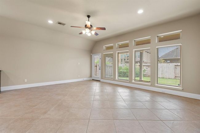 1215 Oxbow Crossing Ln, House other with 4 bedrooms, 3 bathrooms and 2 parking in Rosenberg TX | Image 12