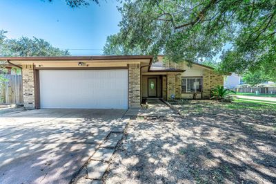 5102 Gladeside Drive, House other with 4 bedrooms, 2 bathrooms and null parking in Katy TX | Image 1