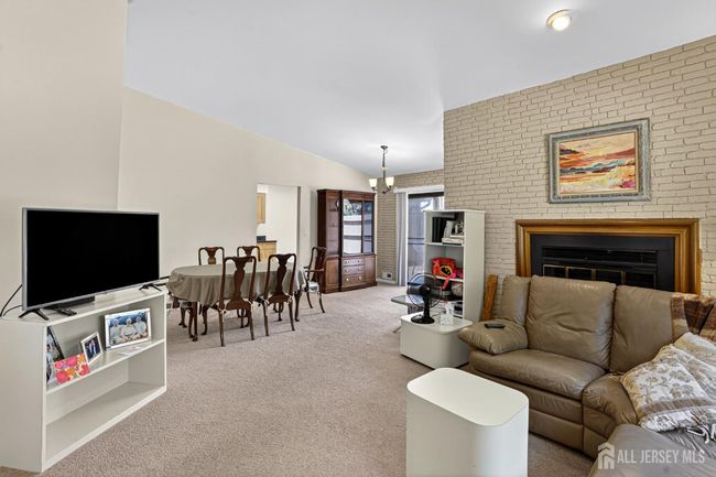 29 Whittney Ct, Townhouse with 2 bedrooms, 2 bathrooms and null parking in East Brunswick NJ | Image 8