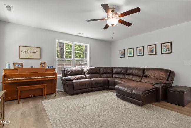39-web-or-mls-DSC00111 | Image 6