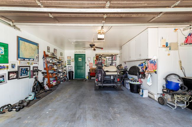 Garage | Image 29