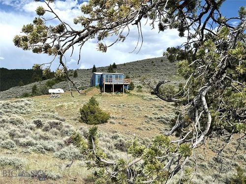 20590 Pole Gulch Rd, Three Forks, MT, 59752-8503 | Card Image