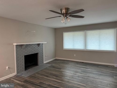 933 Golden West Way, LUSBY, MD, 20657-4576 | Card Image