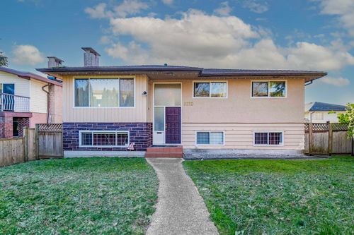 6330 Rumble St, Burnaby, BC, V5E1A7 | Card Image