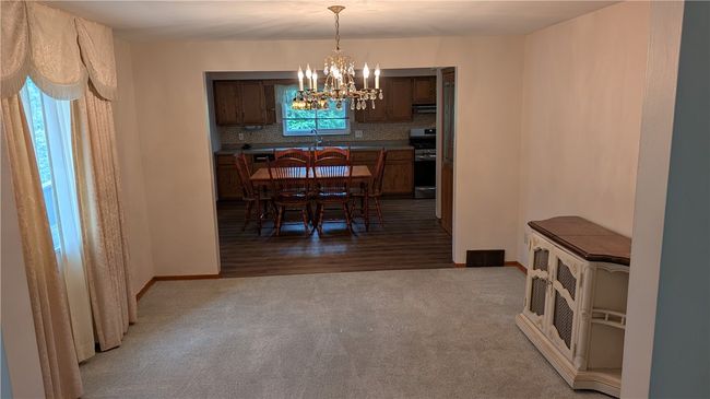 11297 Highpoint Dr, House other with 4 bedrooms, 4 bathrooms and 2 parking in Penn Hills PA | Image 9