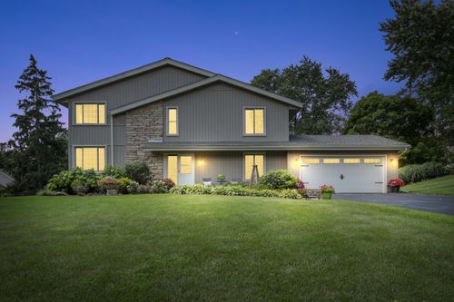 6525 S Carroll Cir, Franklin, WI, 53132-1125 | Card Image