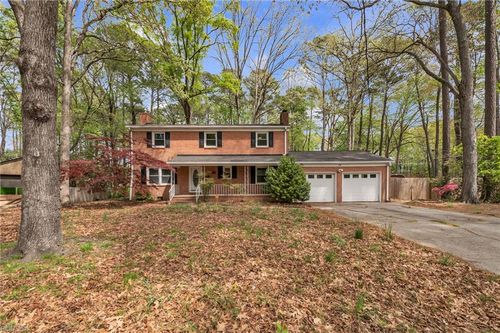 449 Summer Dr, Newport News, VA, 23606-2515 | Card Image