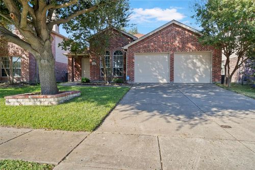 3904 Oakhurst Ln, Mckinney, TX, 75070-2655 | Card Image