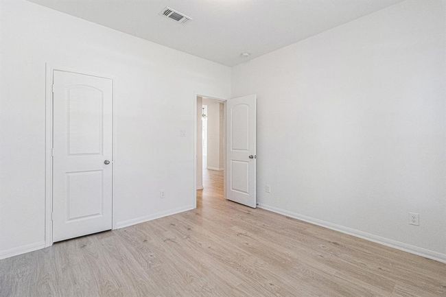 249 Edgewater Dr, House other with 4 bedrooms, 2 bathrooms and 2 parking in West Columbia TX | Image 23
