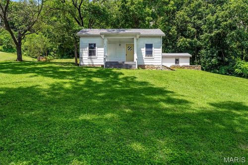 413 Luke St, Clarksville, MO, 63336-1025 | Card Image