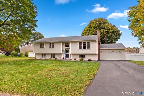 150 Skyline Dr, South Windsor, CT, 06074-1338 | Card Image