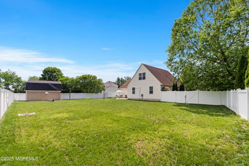 11 Adler Cir, LUMBERTON, NJ, 08048-4501 | Card Image