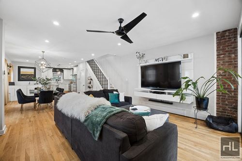 113 Lefferts Ave, Brooklyn, NY, 11225-3901 | Card Image
