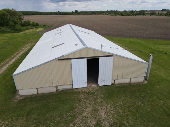 Pole shed | Image 12