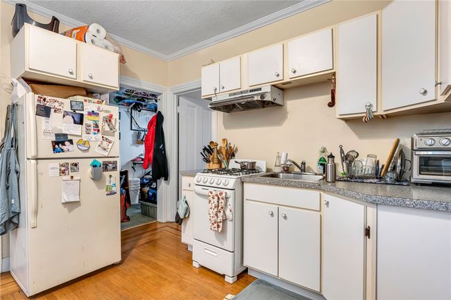 132 Pidge Ave, Home with 3 bedrooms, 3 bathrooms and null parking in Pawtucket RI | Image 6